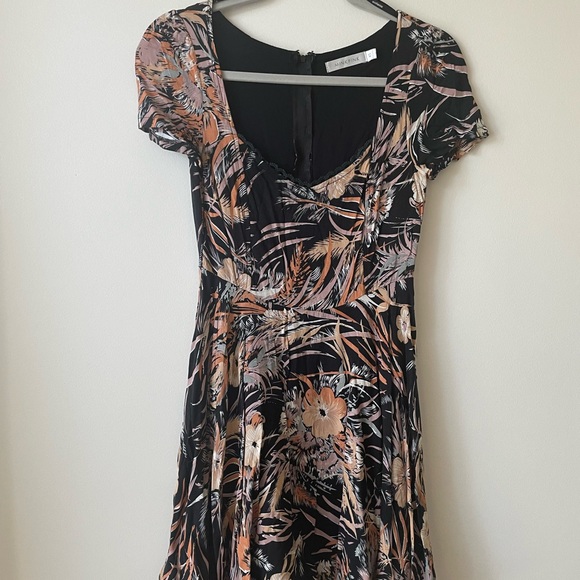 MINKPINK Dress - Picture 2 of 8